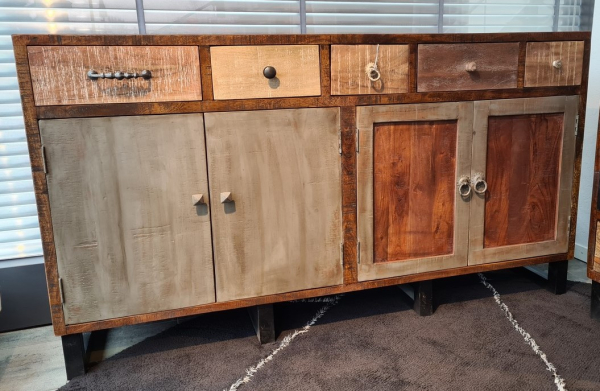 Unikat Sideboard Priya